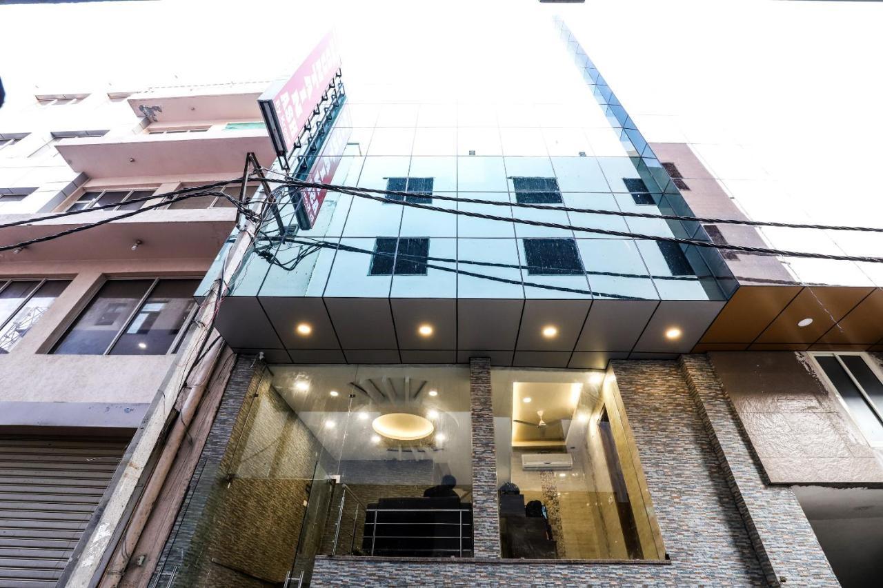 Hotel Moreton Igi Airport 뉴델리 외부 사진